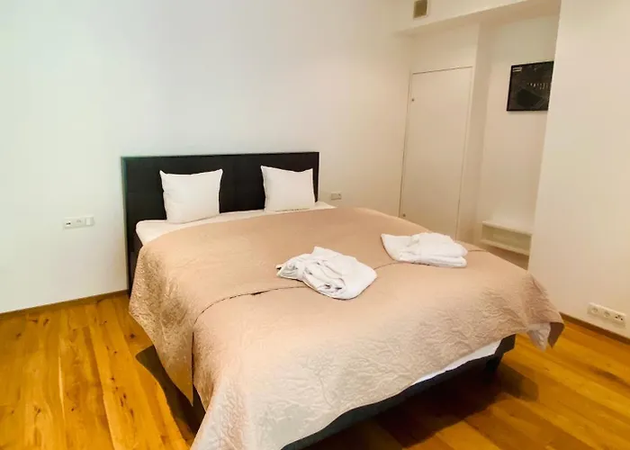 Schooren Des Alpes Luxury Penthouses & With & Pools Close Ischgl Daire